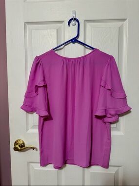 Loft Small Orchid Ruffle Sleeve Blouse